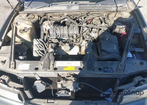 1996 Buick Regal Custom из США, поврежденный, VIN 2G4WB52K0T1509526